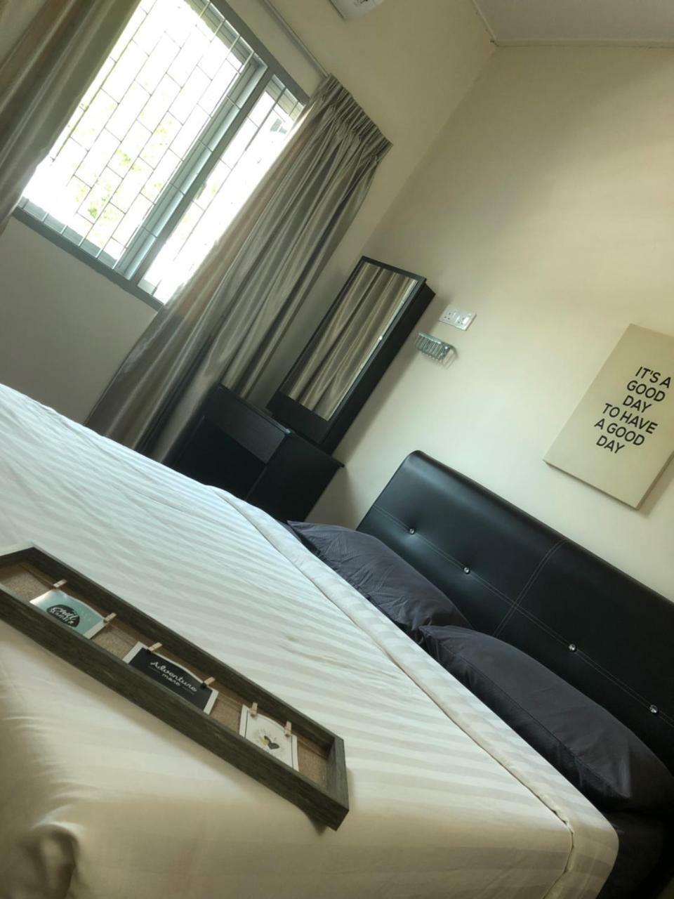 D'House Apartment Ипох Екстериор снимка