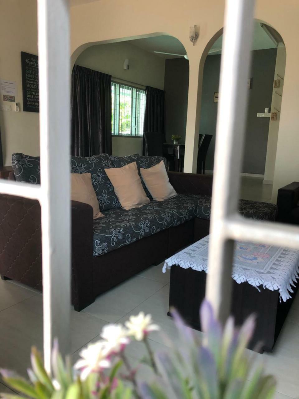 D'House Apartment Ипох Екстериор снимка